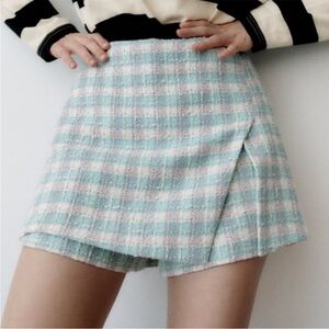 Zara Pastel Checkered Plaid Tweed Textured Preppy High Rise Mini Skort, size L